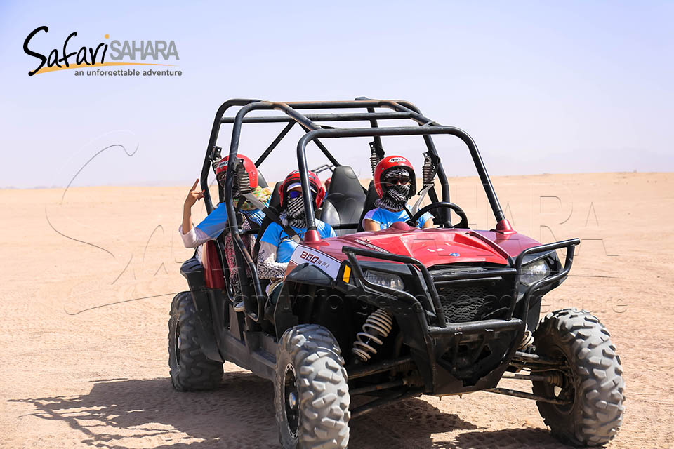 Gita mattutina in dune buggy Polaris RZR a Sharm