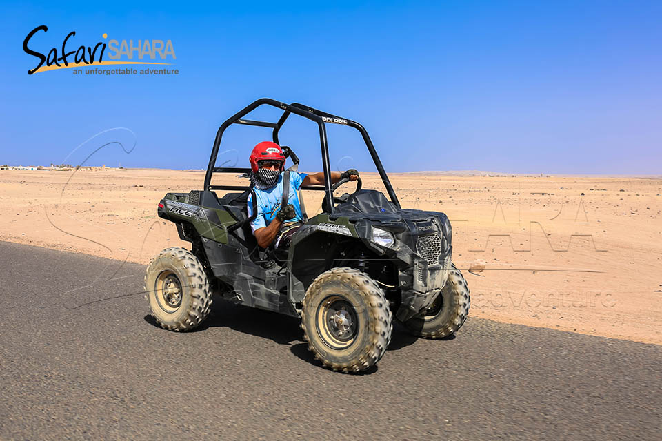 Gita mattutina in dune buggy Polaris RZR a Sharm