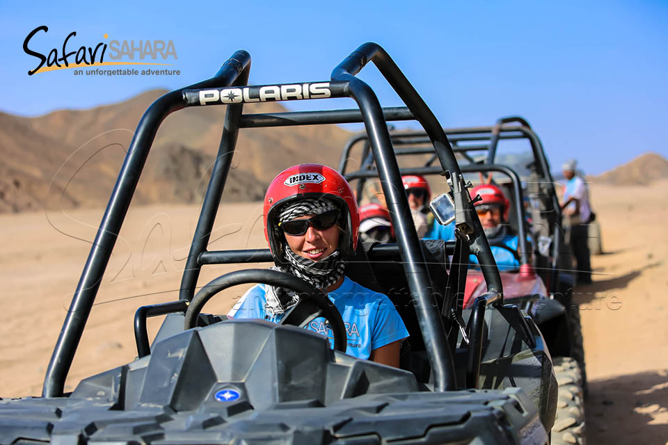 Gita mattutina in dune buggy Polaris RZR a Sharm