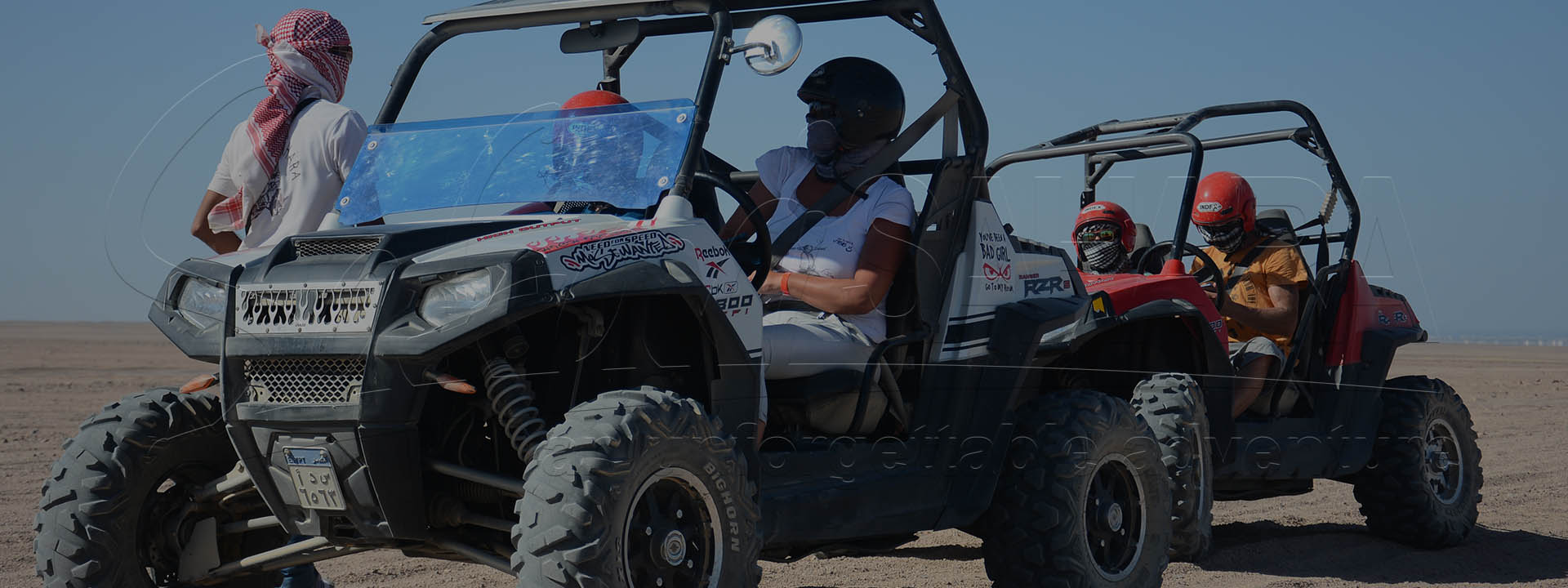 Gita mattutina in dune buggy Polaris RZR a Sharm